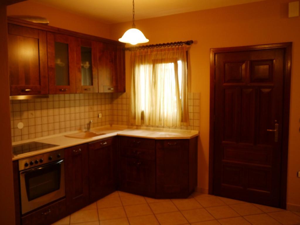 Dione Apartments Ouranoupoli Room photo