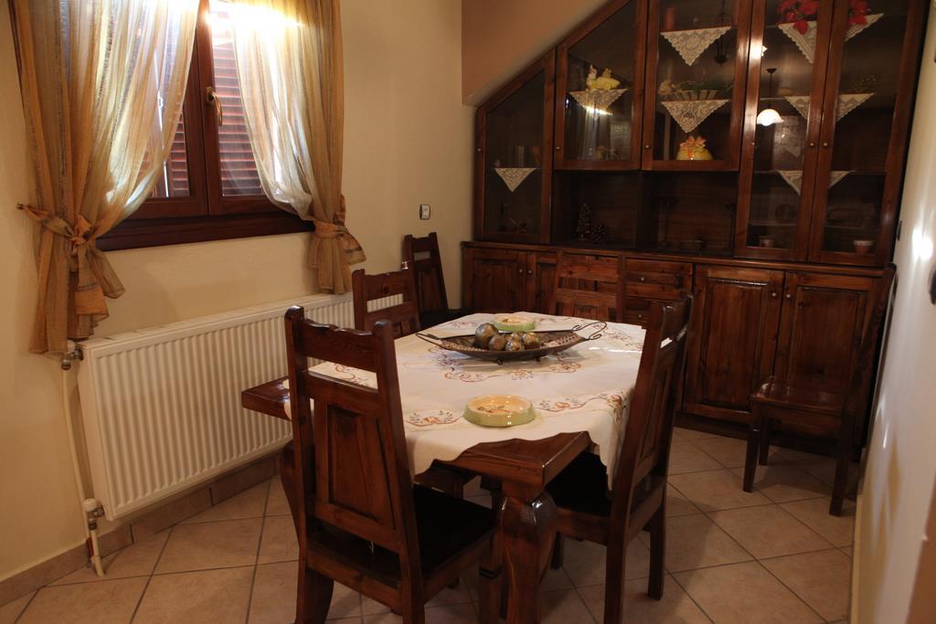 Dione Apartments Ouranoupoli Room photo