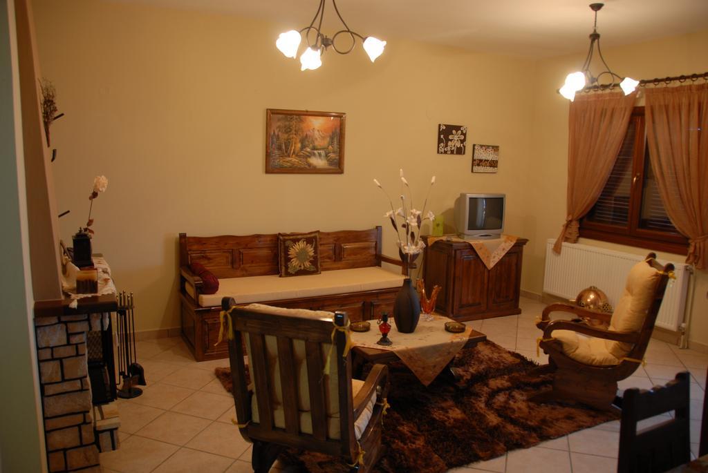 Dione Apartments Ouranoupoli Room photo